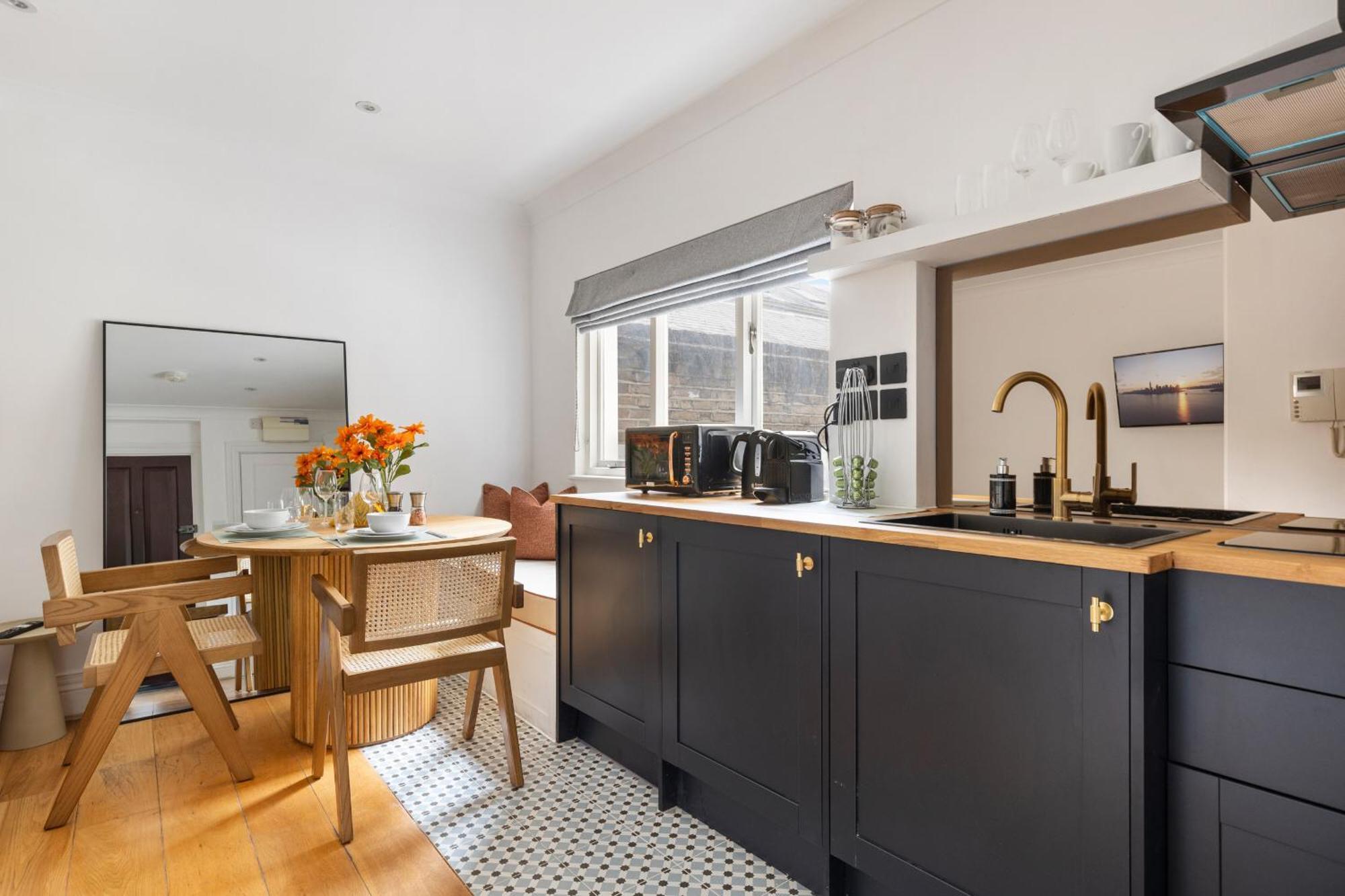 Luxurious Studio Retreat - La Reserve Knightsbridge London Eksteriør billede