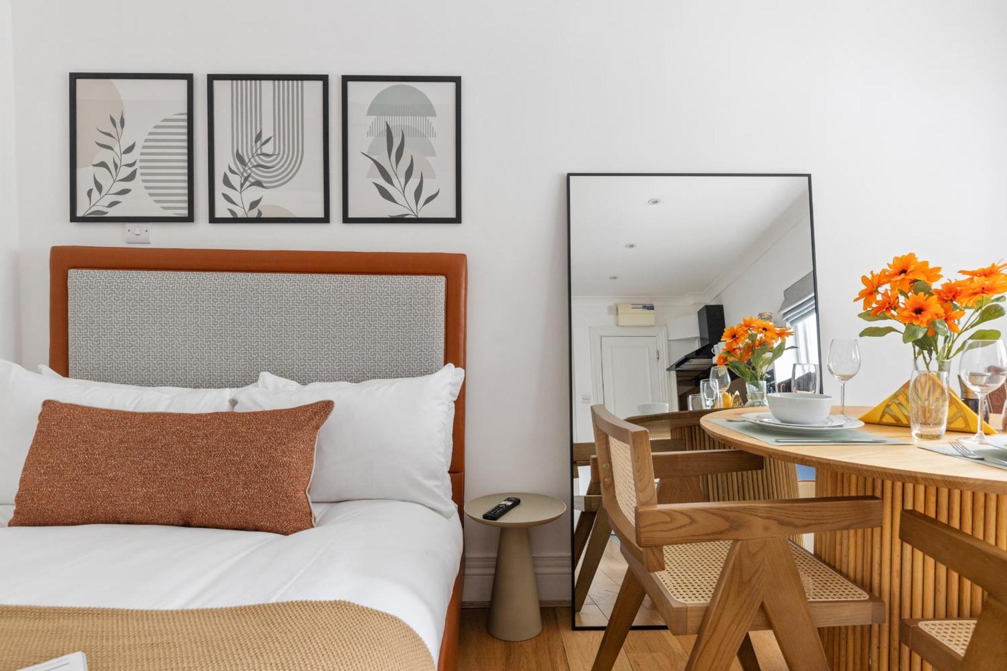 Luxurious Studio Retreat - La Reserve Knightsbridge London Eksteriør billede